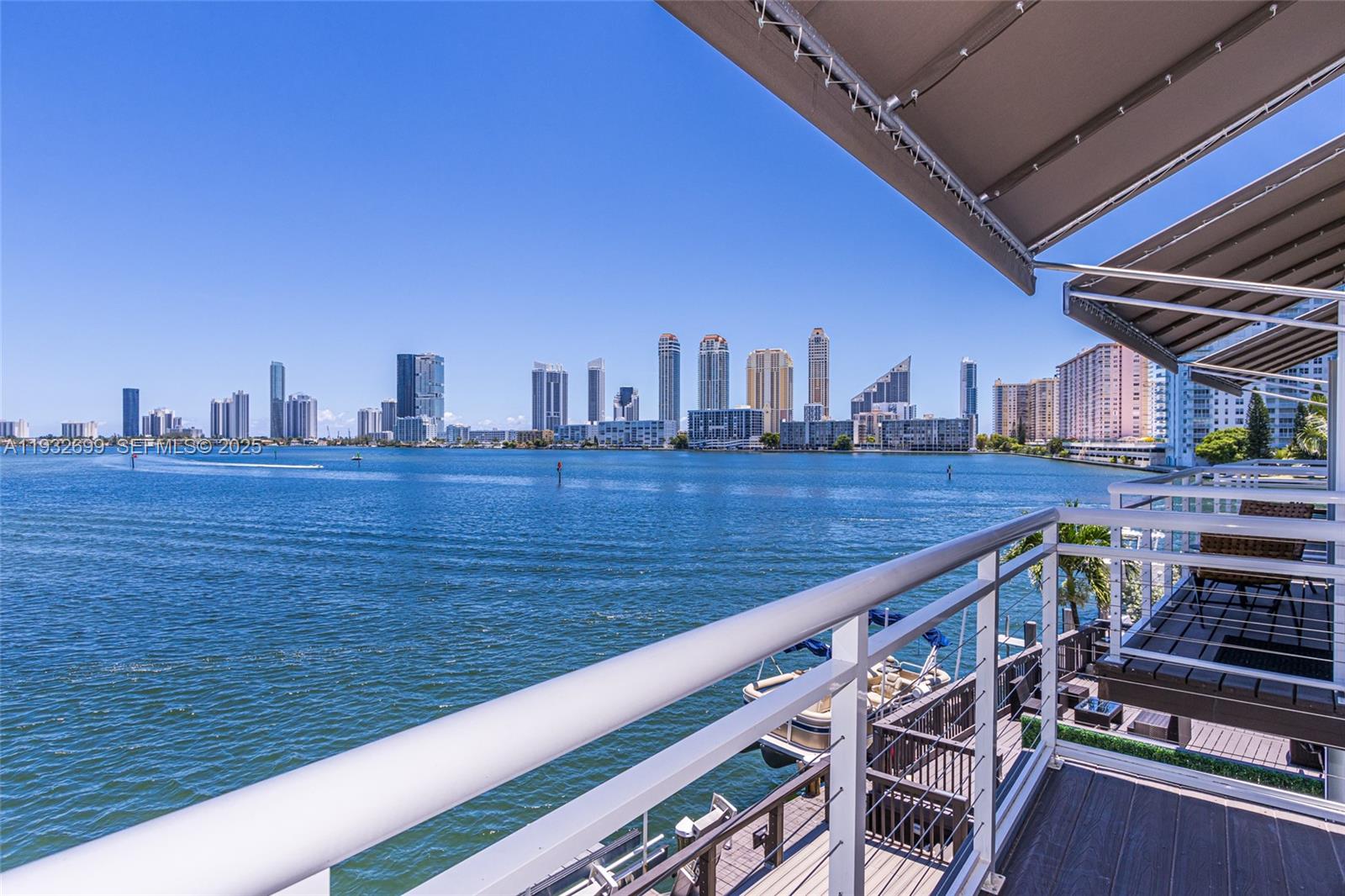 VILLAS ON THE BAY CONDO - Residential Lease