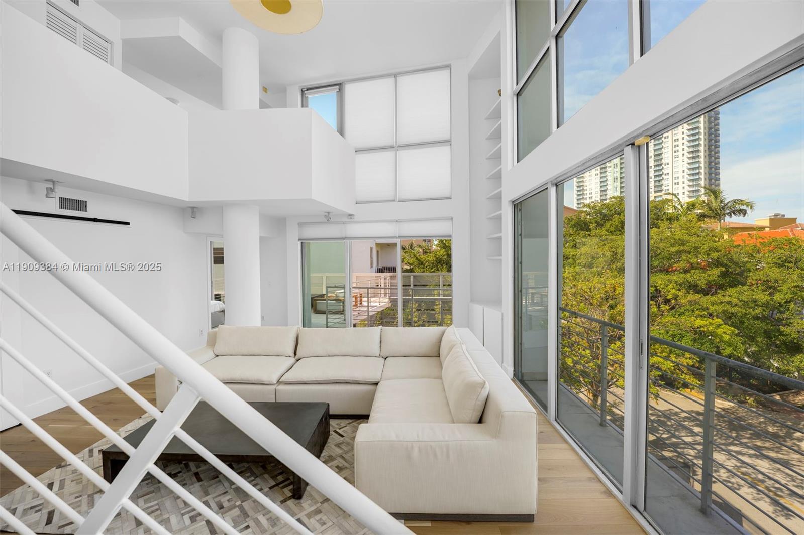 ILONA CONDO - Residential Lease