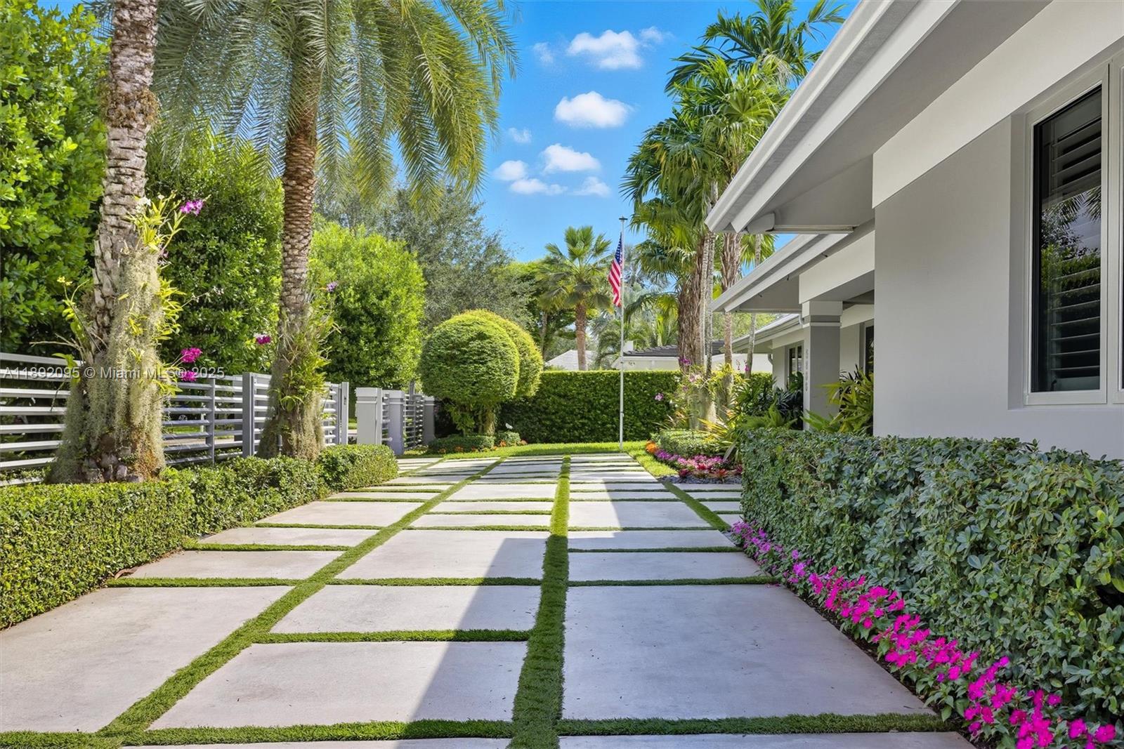 POINSETTIA ESTATES - Residential