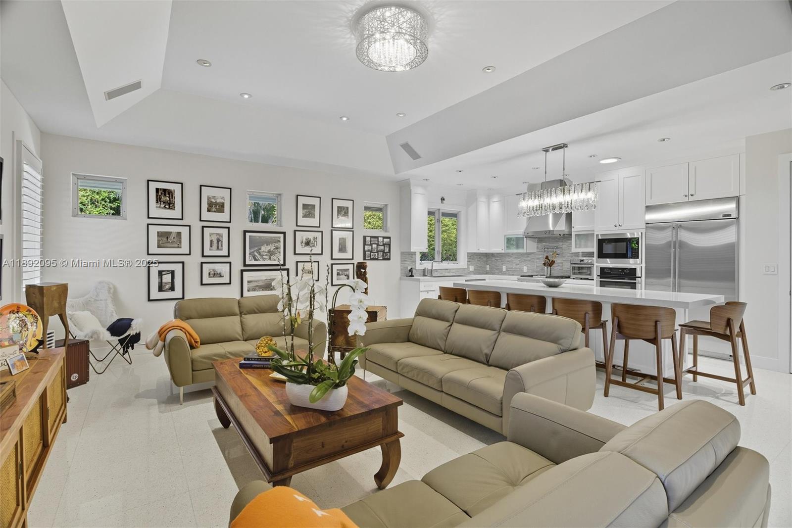 POINSETTIA ESTATES - Residential