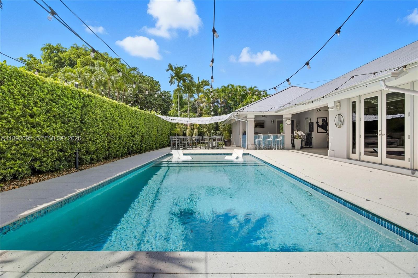 POINSETTIA ESTATES - Residential