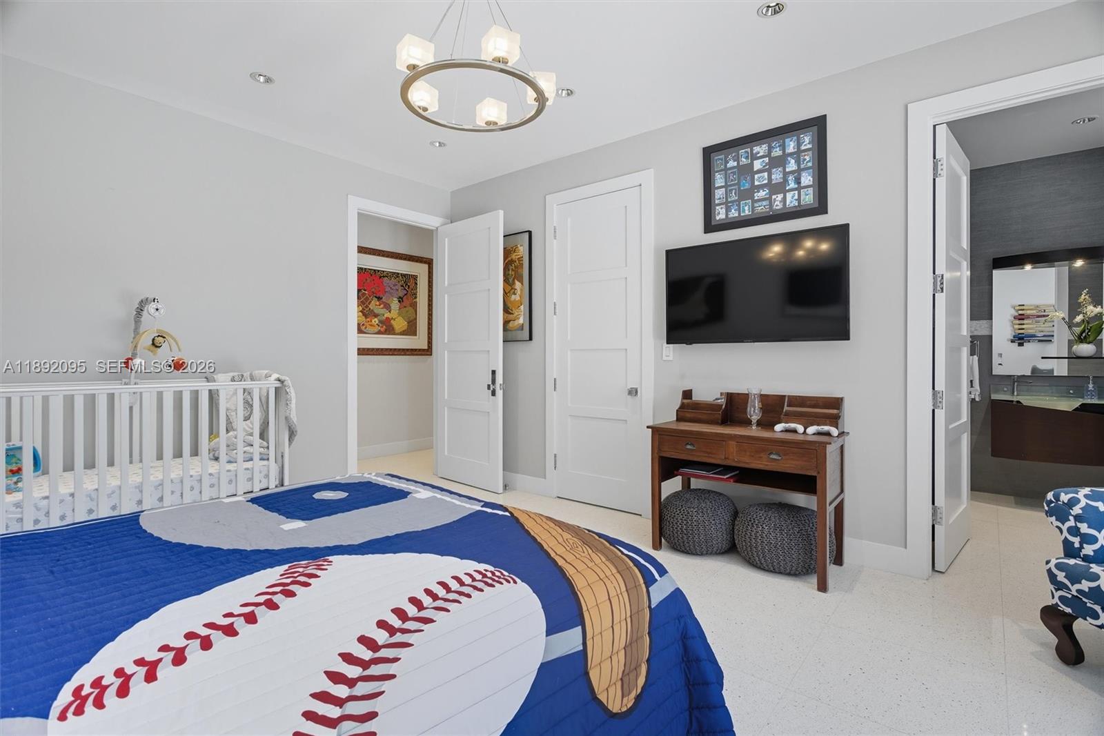 POINSETTIA ESTATES - Residential