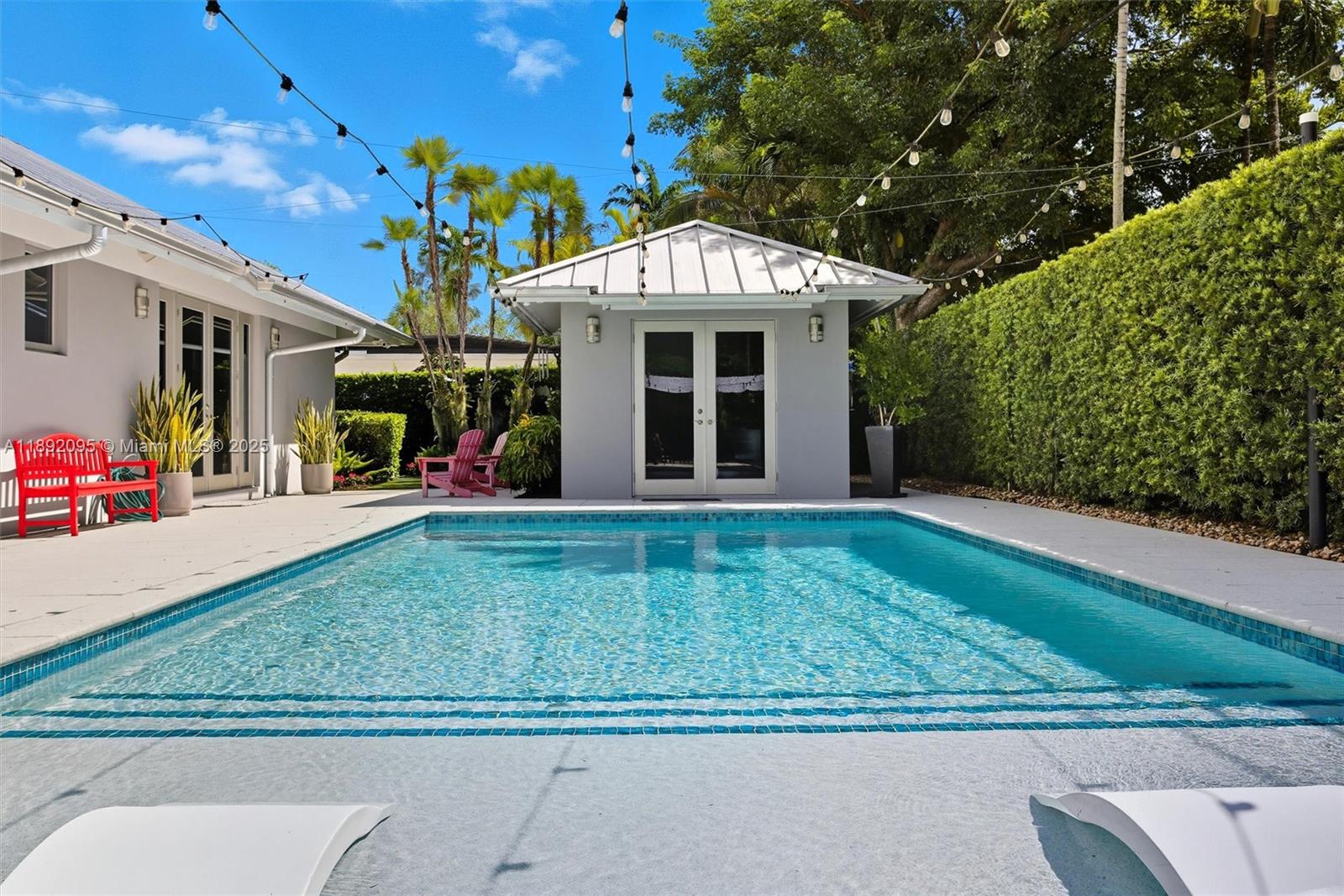 POINSETTIA ESTATES - Residential