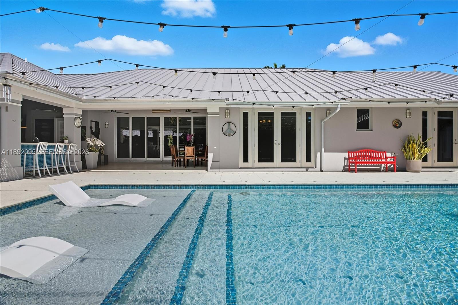 POINSETTIA ESTATES - Residential