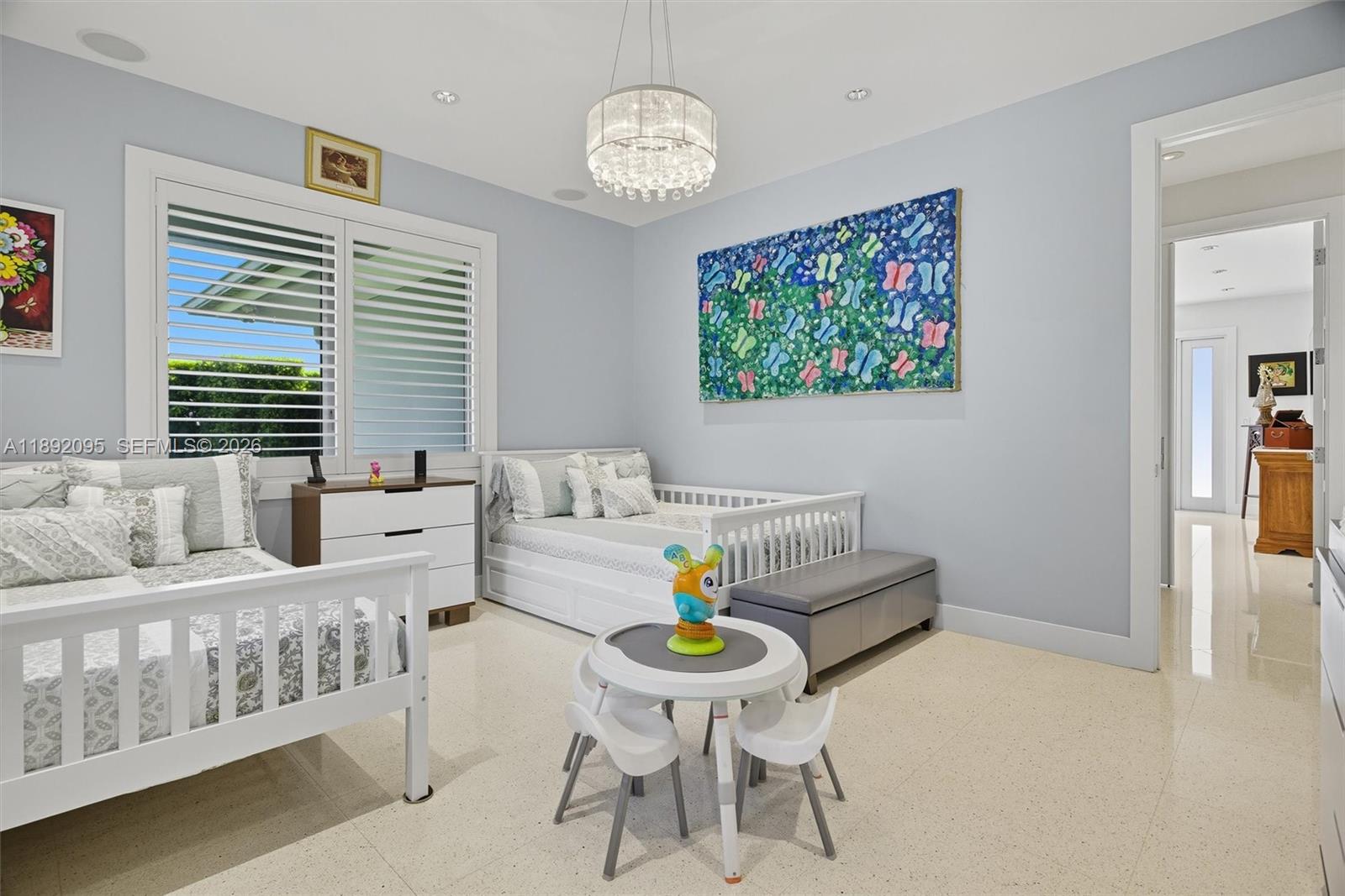 POINSETTIA ESTATES - Residential