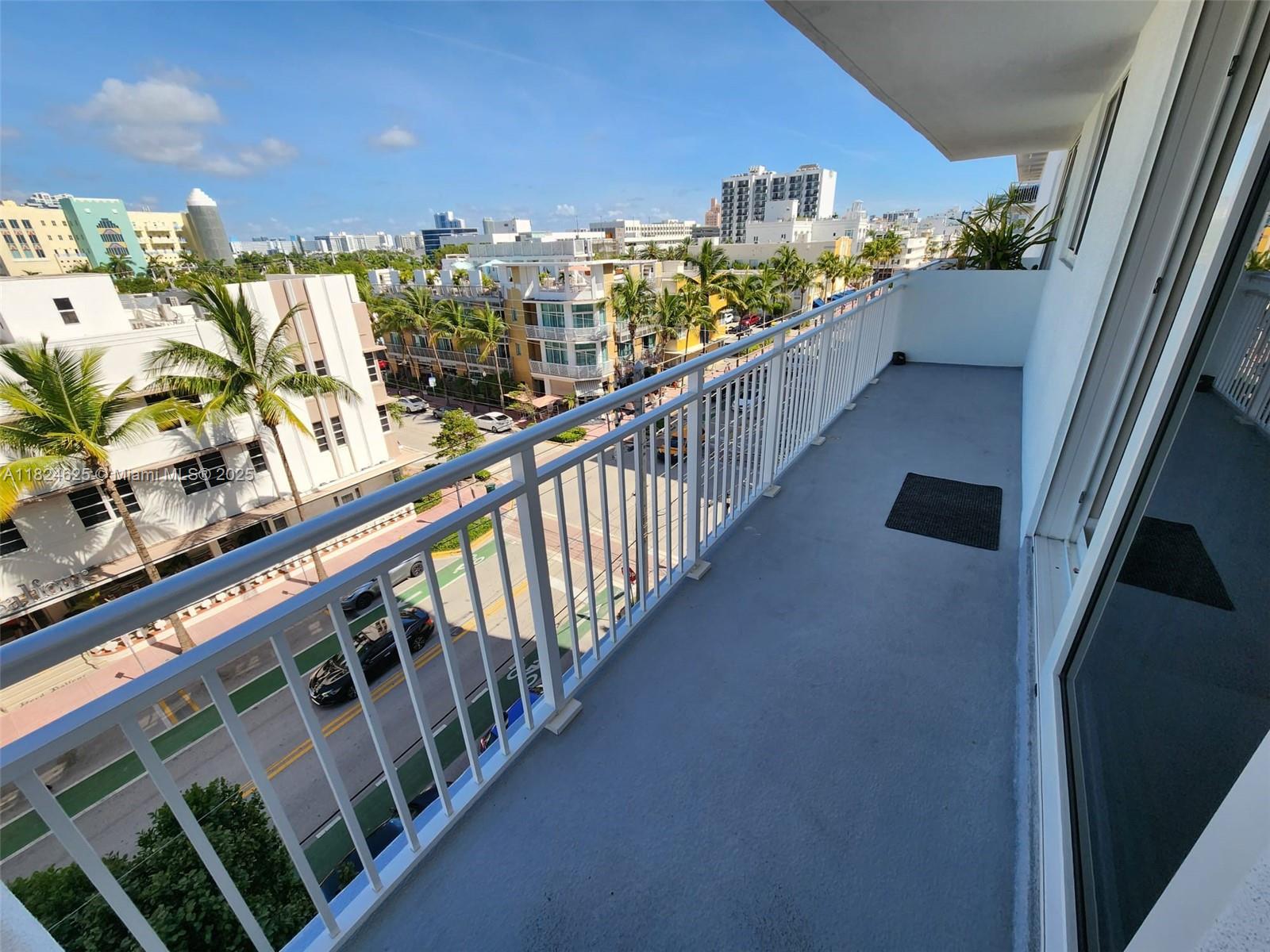 345 Ocean Dr 602