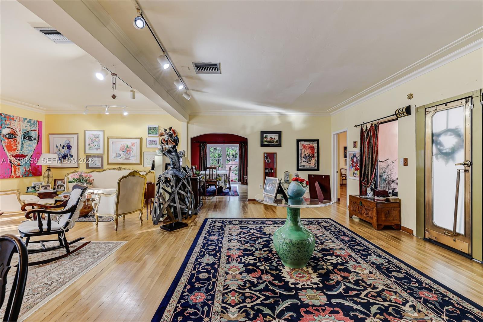 NATOMA MANORS - Residential