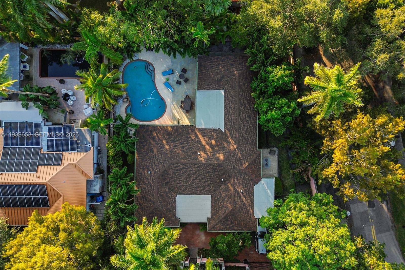 NATOMA MANORS - Residential