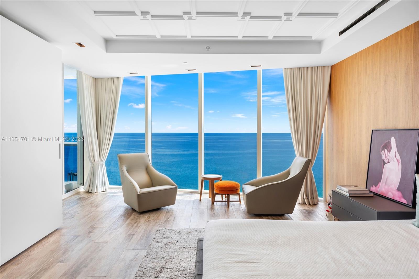 2711 HOLLYWOOD BEACH COND - Residential