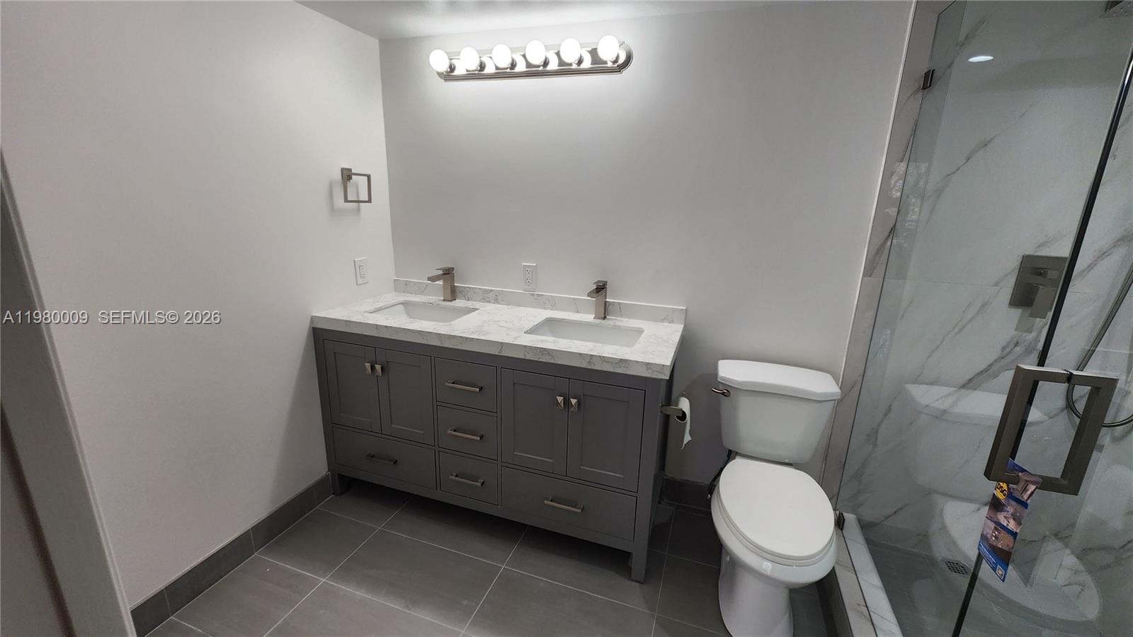 ANTIGUA VILLAGE II C COND - Residential