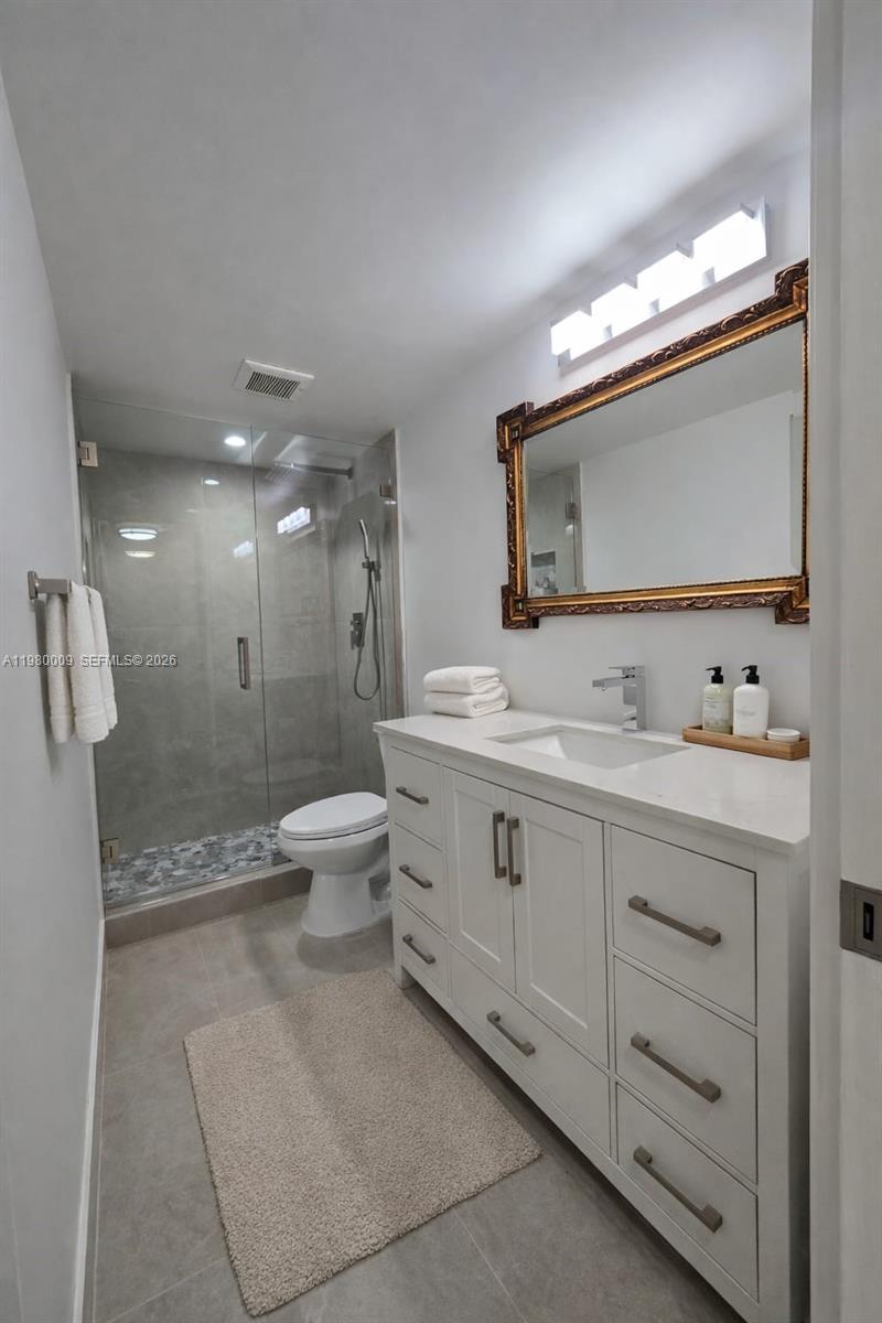 ANTIGUA VILLAGE II C COND - Residential