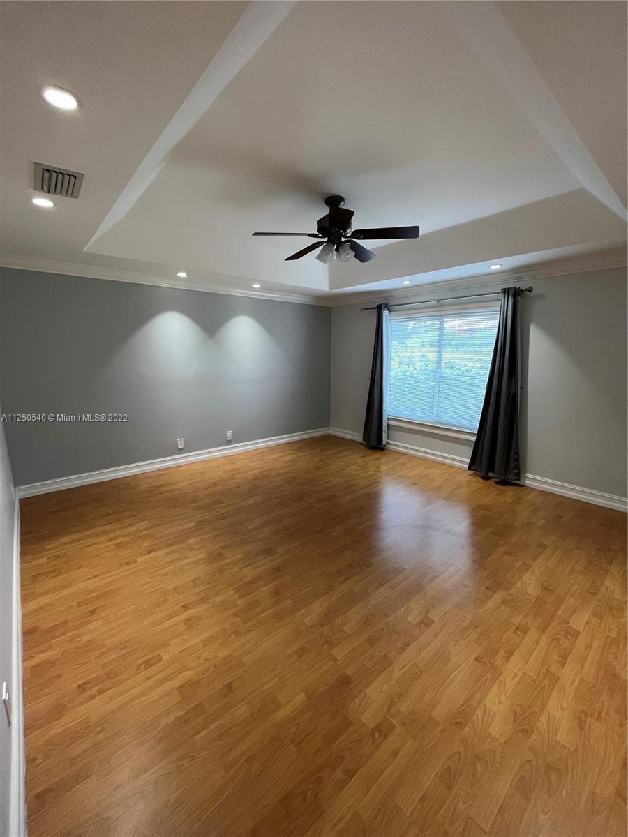 BANYAN TRAILS - Residential Lease