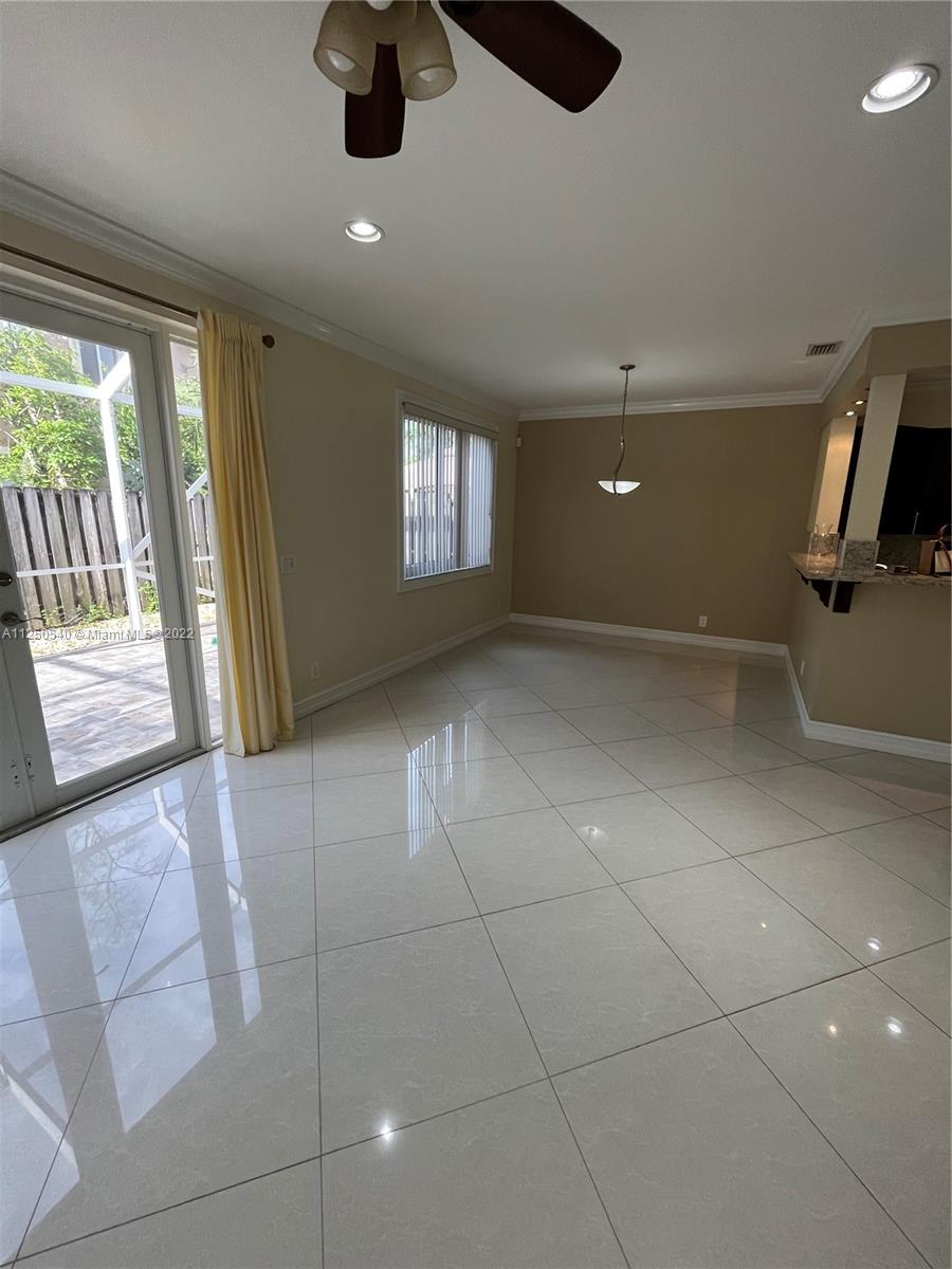 BANYAN TRAILS - Residential Lease