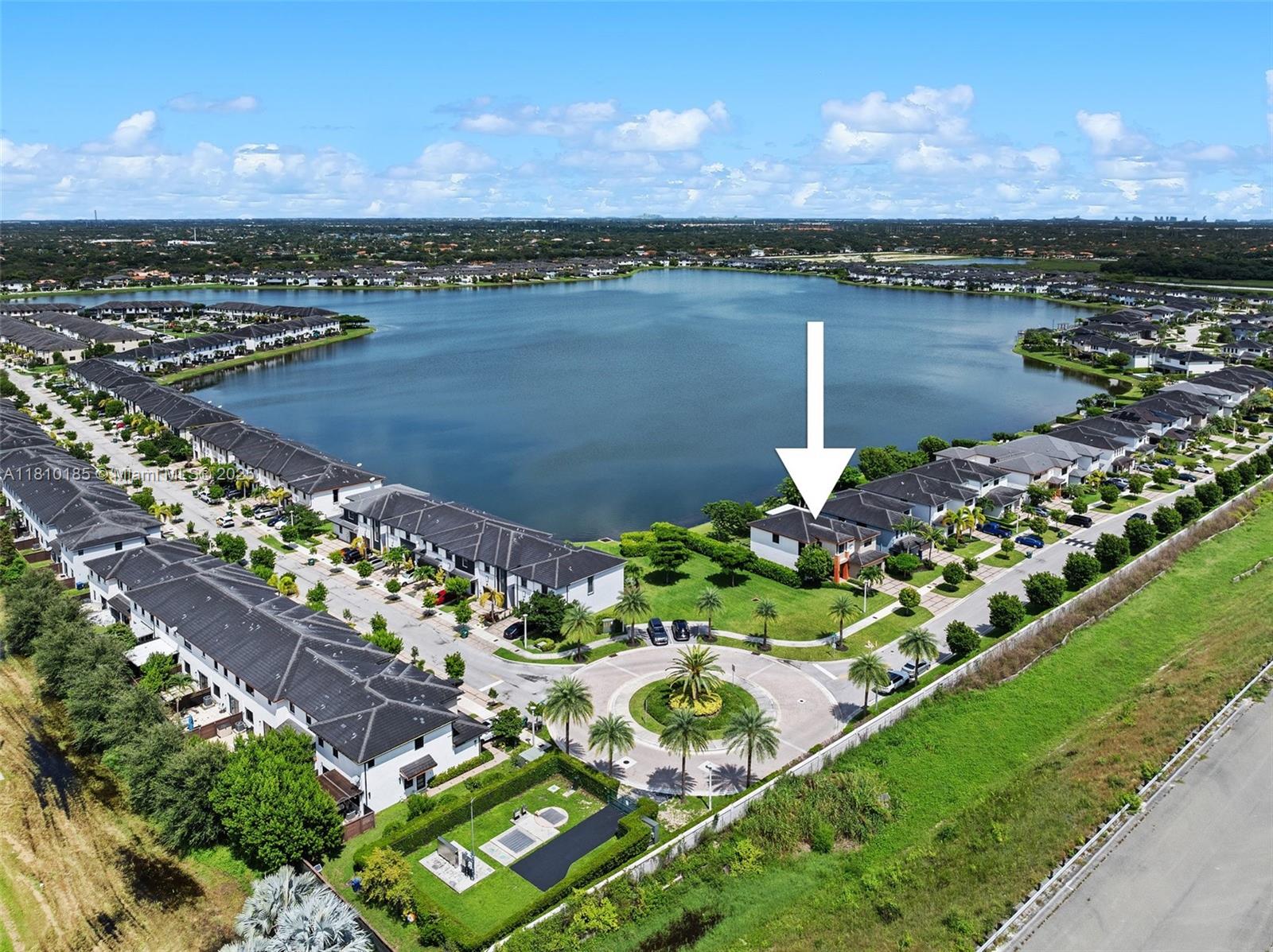 DUNNWOODY LAKE - Residential