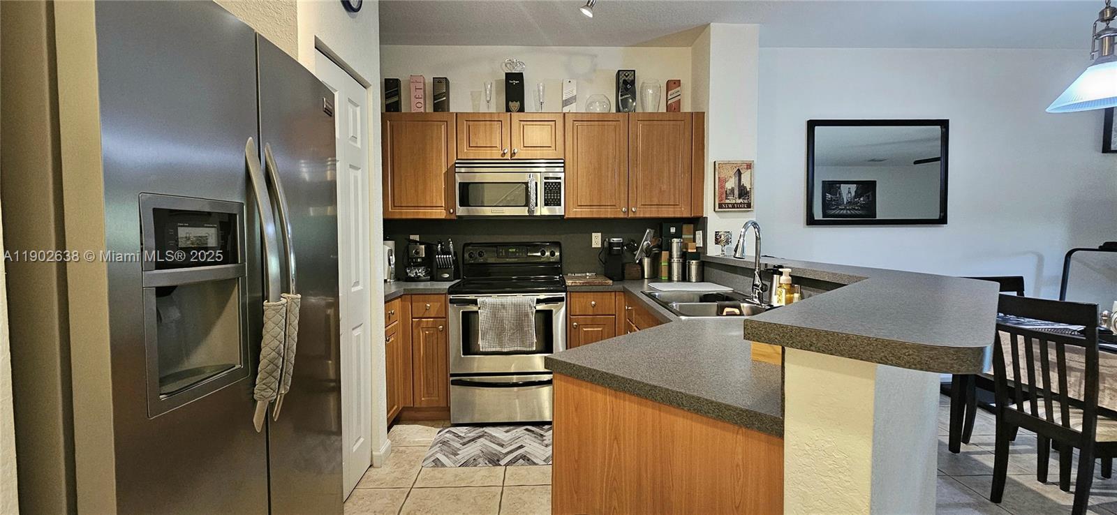 WOODLAND VILLAS 1ST ADD - Residential