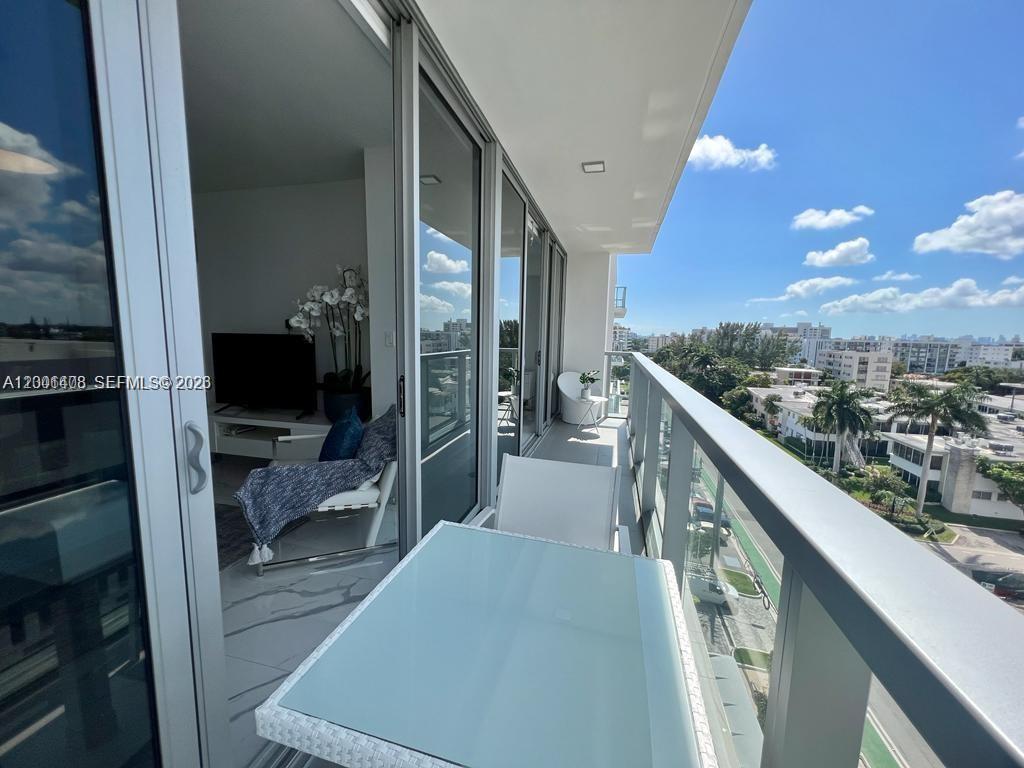 BIJOU BAY HARBOR - Residential Lease