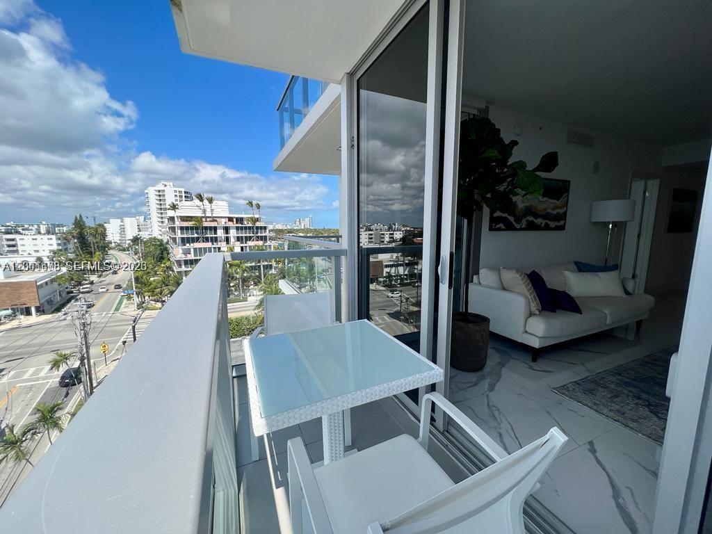 BIJOU BAY HARBOR - Residential Lease