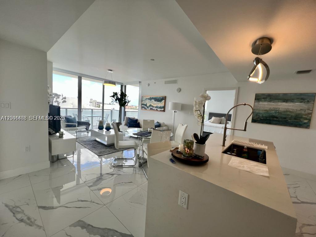 BIJOU BAY HARBOR - Residential Lease