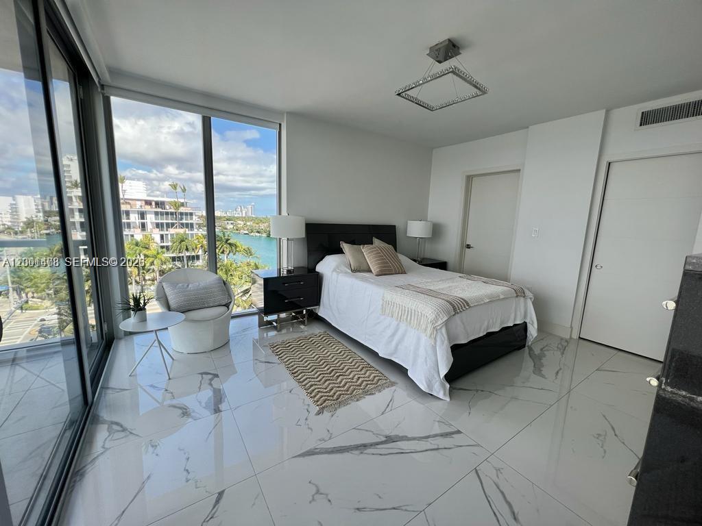 BIJOU BAY HARBOR - Residential Lease
