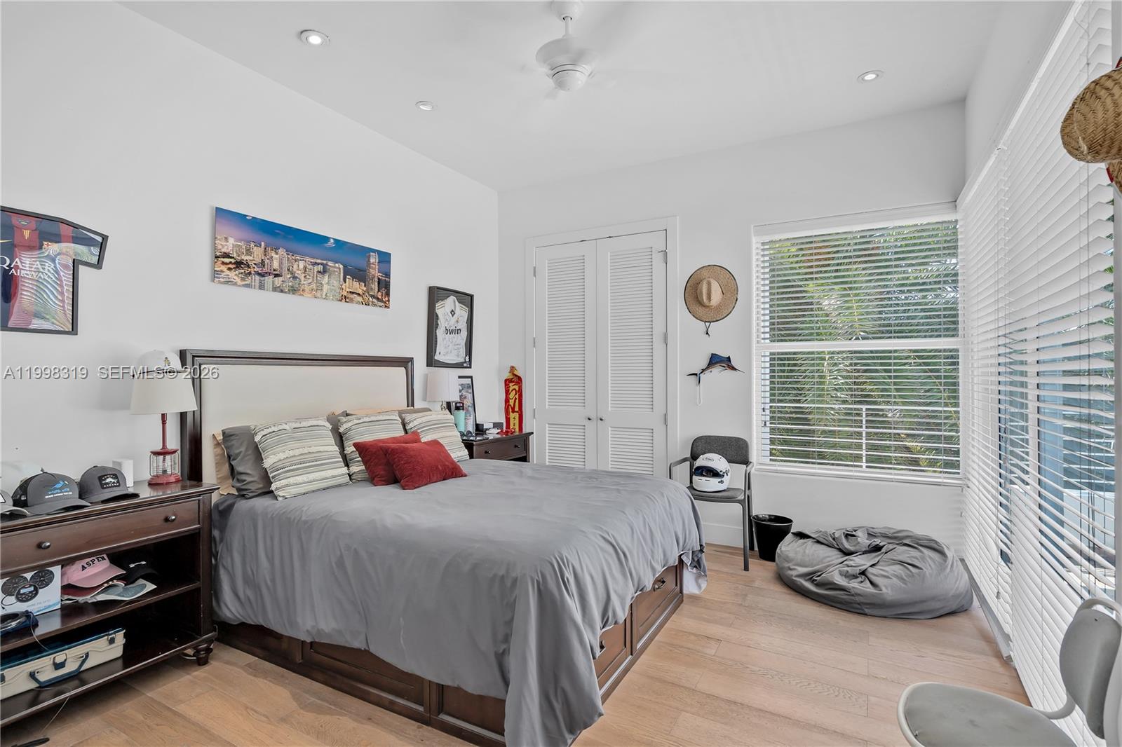 TROPICAL ISLE HOMES SUB 1 - Residential Lease