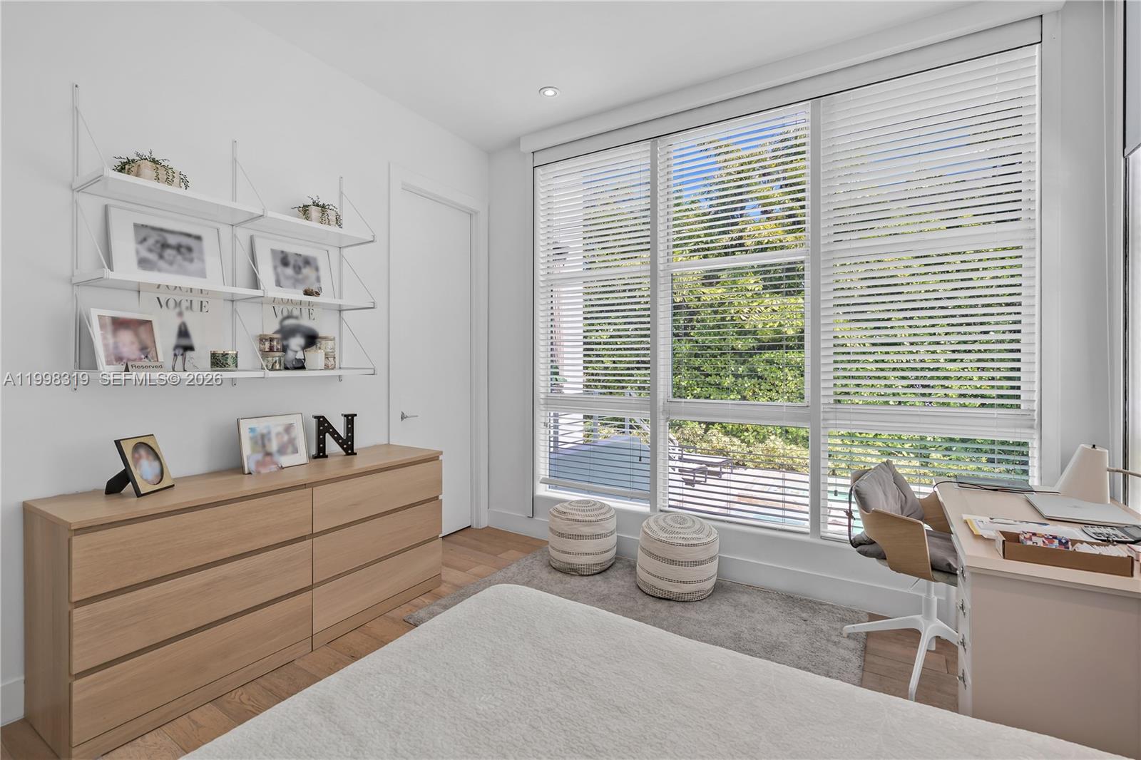 TROPICAL ISLE HOMES SUB 1 - Residential Lease