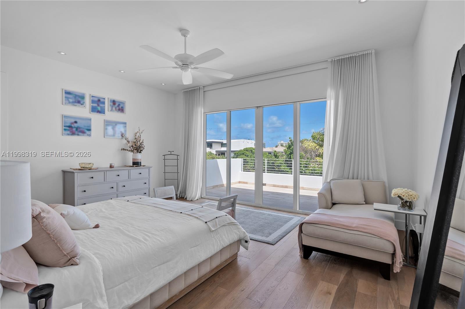 TROPICAL ISLE HOMES SUB 1 - Residential Lease