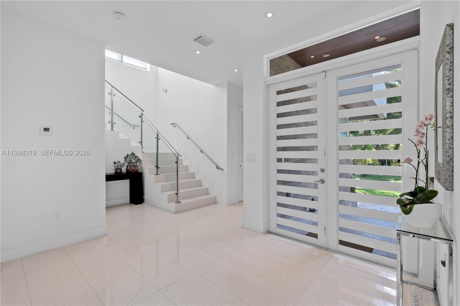 TROPICAL ISLE HOMES SUB 1 - Residential Lease