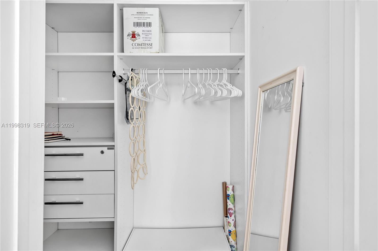 TROPICAL ISLE HOMES SUB 1 - Residential Lease