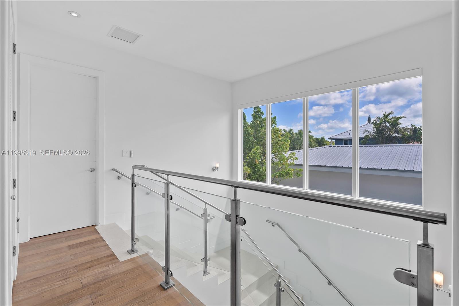 TROPICAL ISLE HOMES SUB 1 - Residential Lease