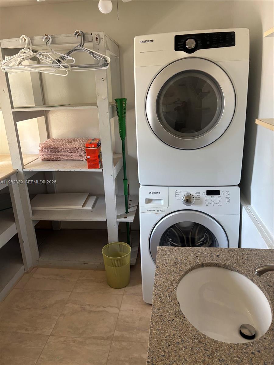 ATLANTIC LAWNS - Residential