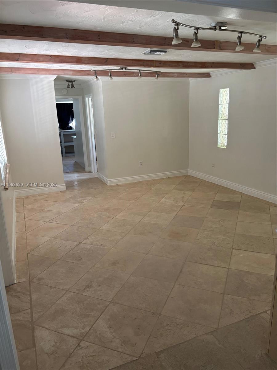 ATLANTIC LAWNS - Residential