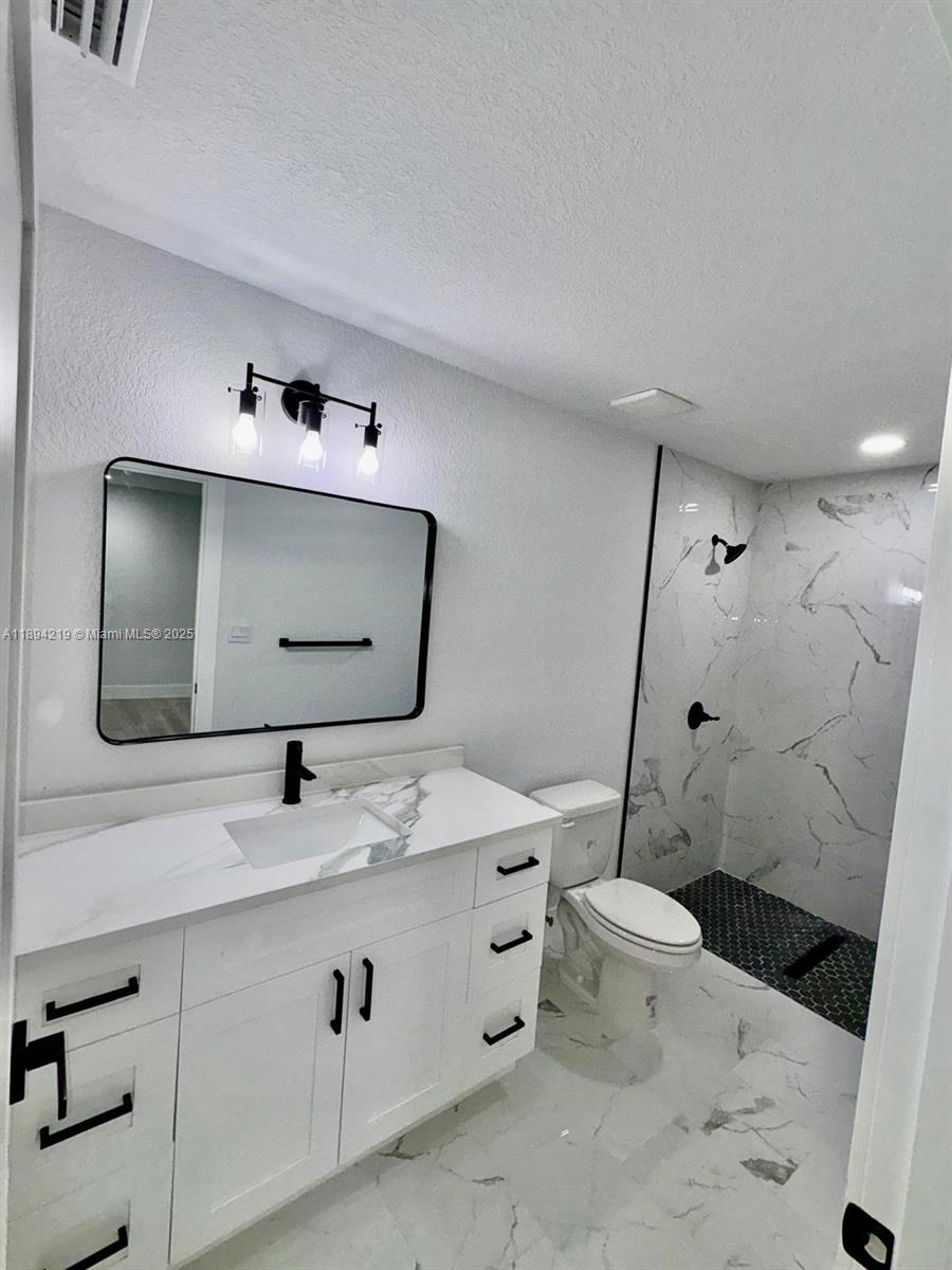 SUN N LK SEB UNIT 05 - Residential