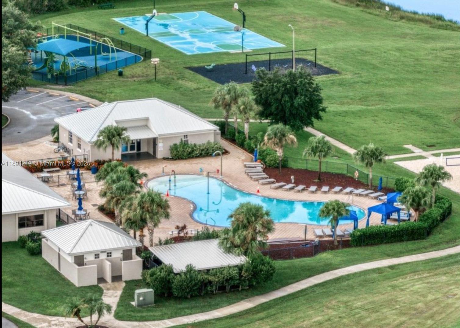 SUN N LK SEB UNIT 05 - Residential