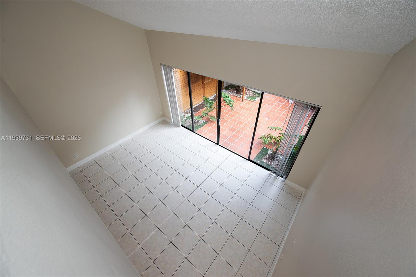 CALUSA POINT - Residential Lease