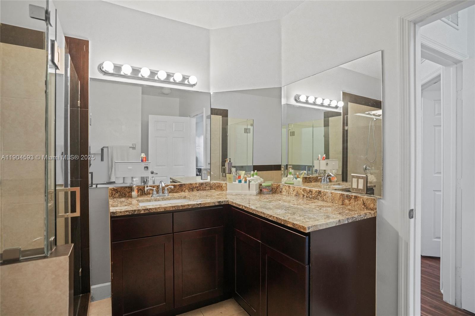 ESCADA - Residential