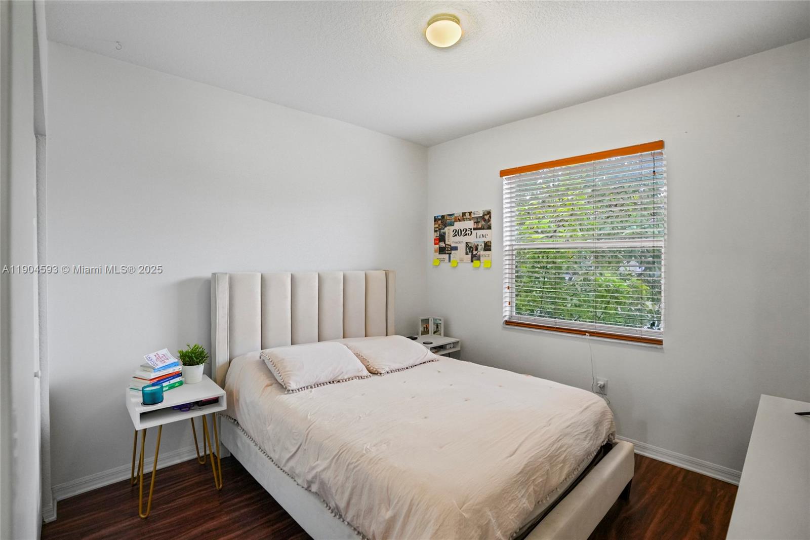 ESCADA - Residential