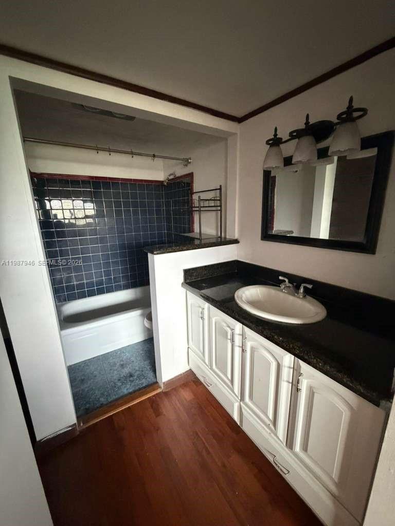 WATERWAY CLUB - Residential Lease