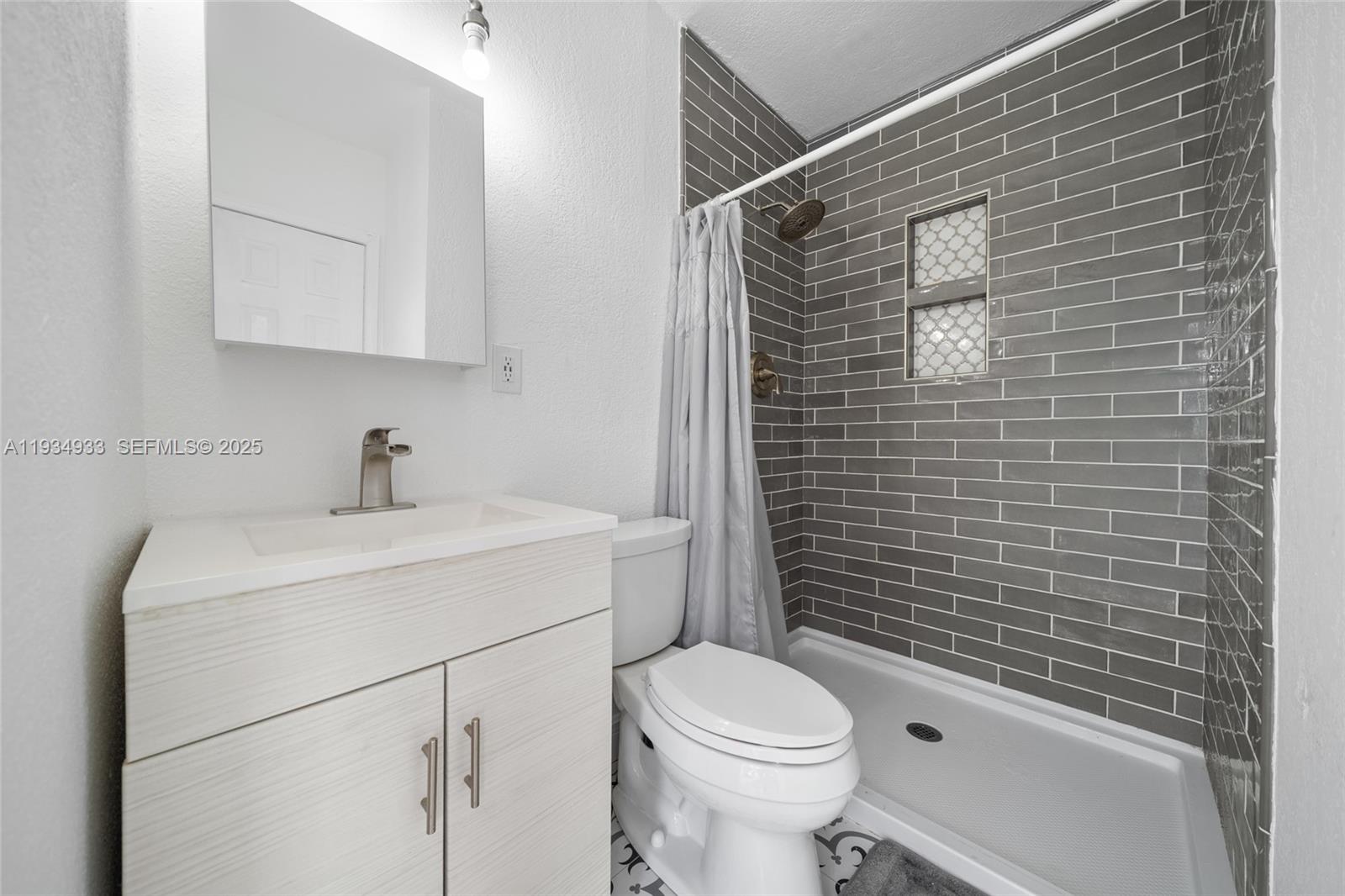 DRIFTWOOD ACRES NO 20 - Residential