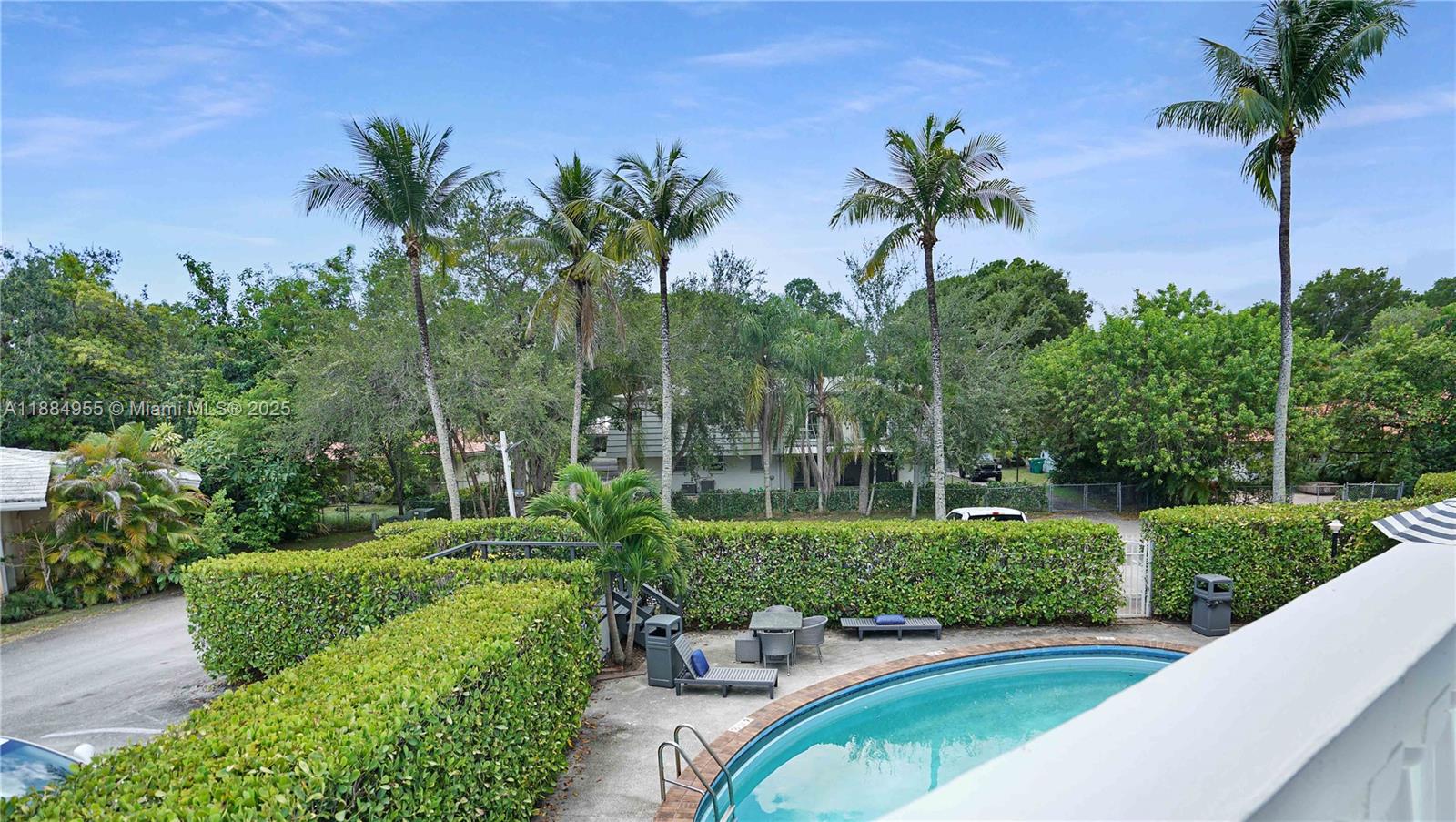 ROYAL CARIBBEAN CLUB COND - Residential Lease