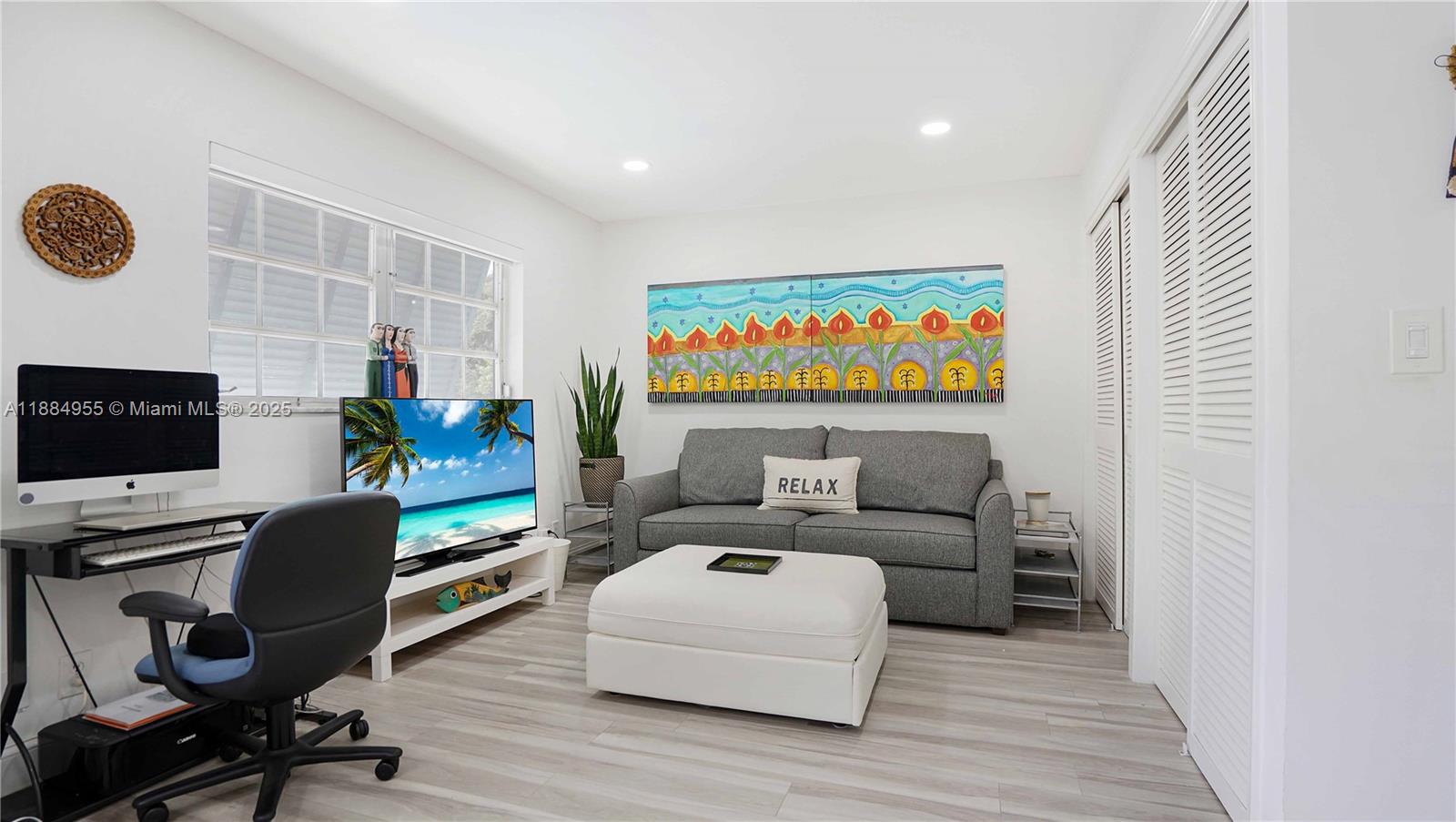 ROYAL CARIBBEAN CLUB COND - Residential Lease