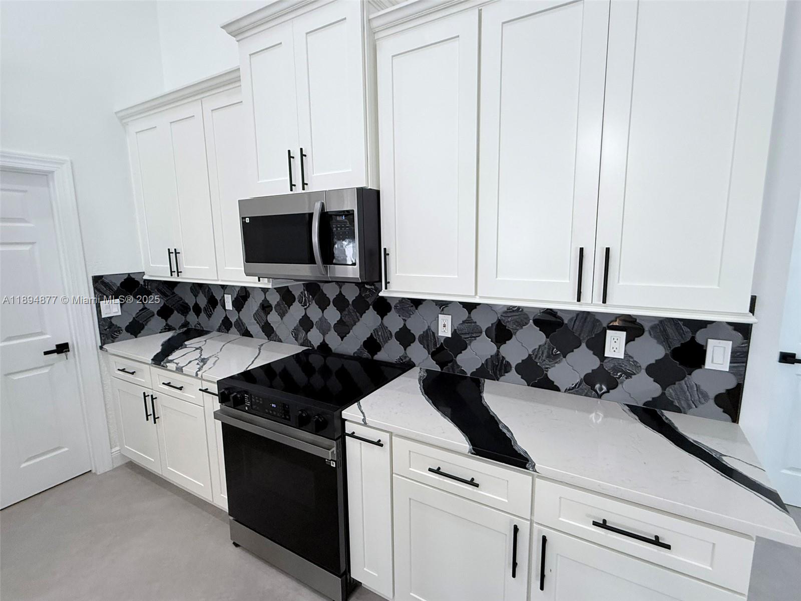 PORT ST LUCIE SECTION 11 - Residential