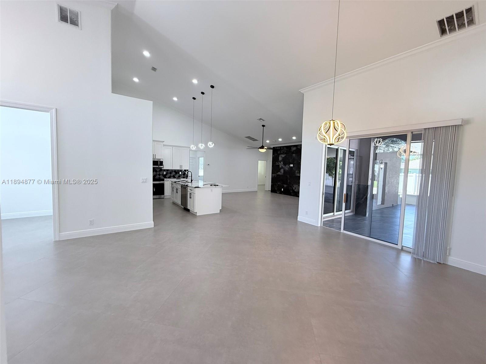 PORT ST LUCIE SECTION 11 - Residential