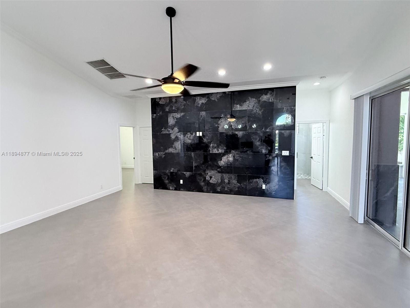 PORT ST LUCIE SECTION 11 - Residential