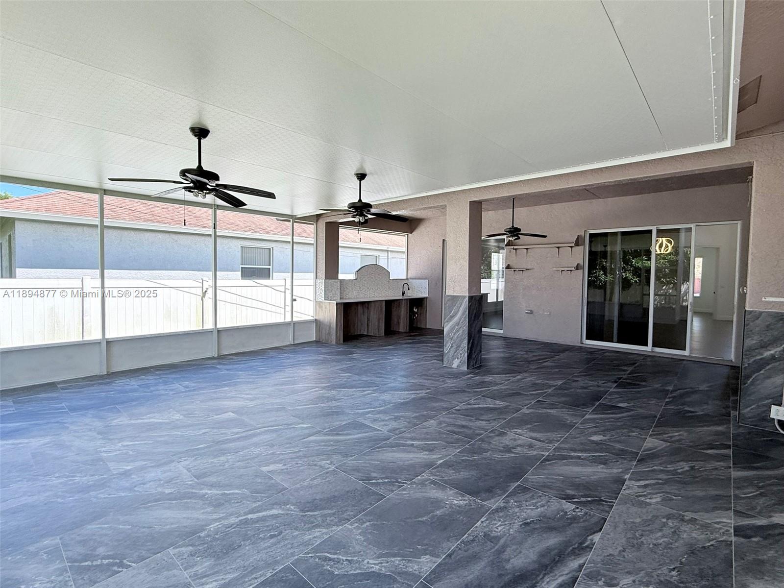 PORT ST LUCIE SECTION 11 - Residential