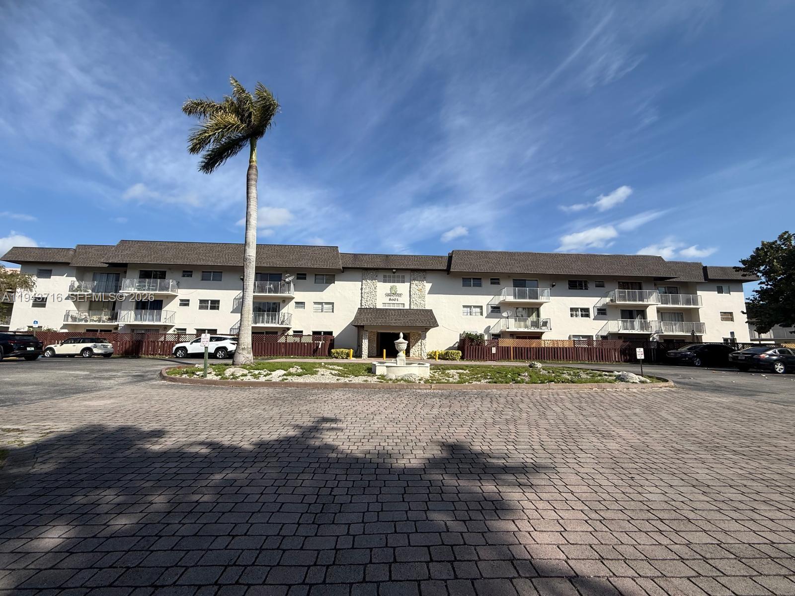 GALLOWOOD CONDO - Residential