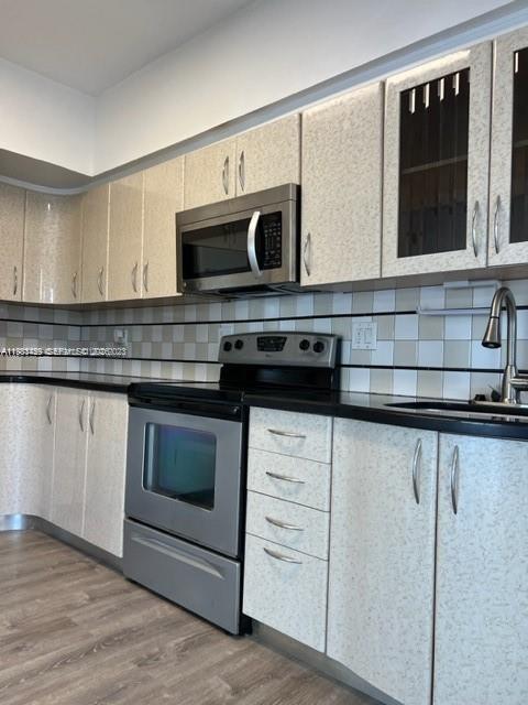 WOODLAKE APTS CONDO - Residential