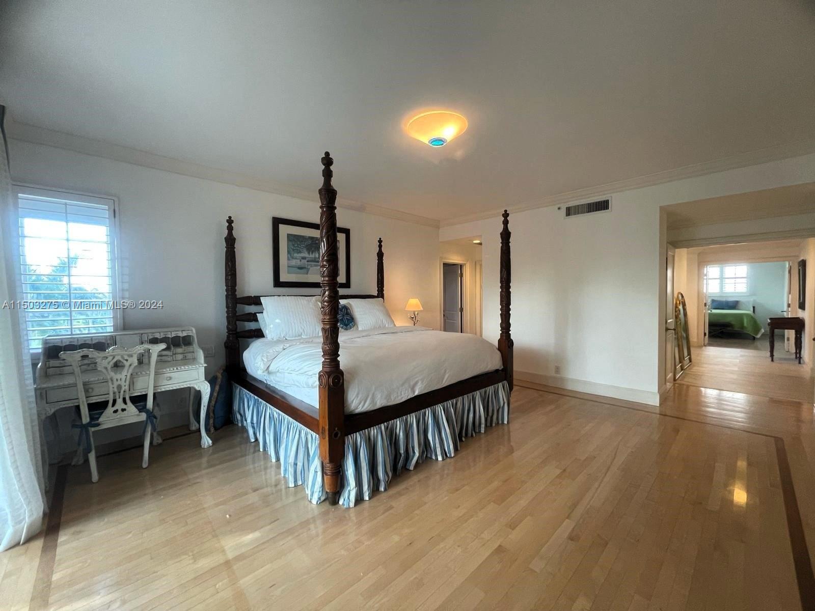 SEASIDE CONDO - Residential