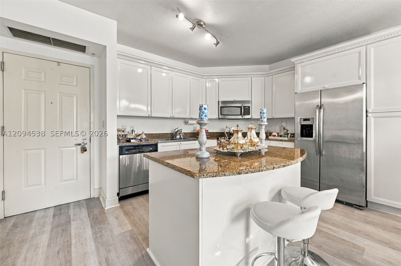 55 Merrick Way 520