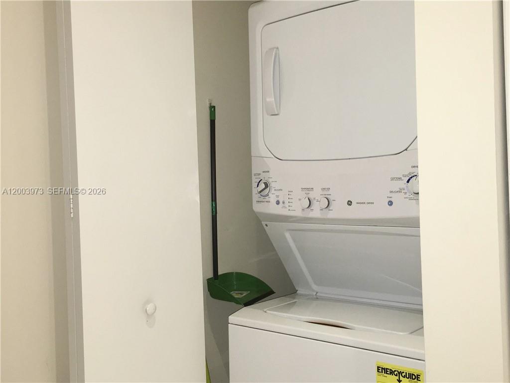 LANDMARK AT DORAL - Residential Lease