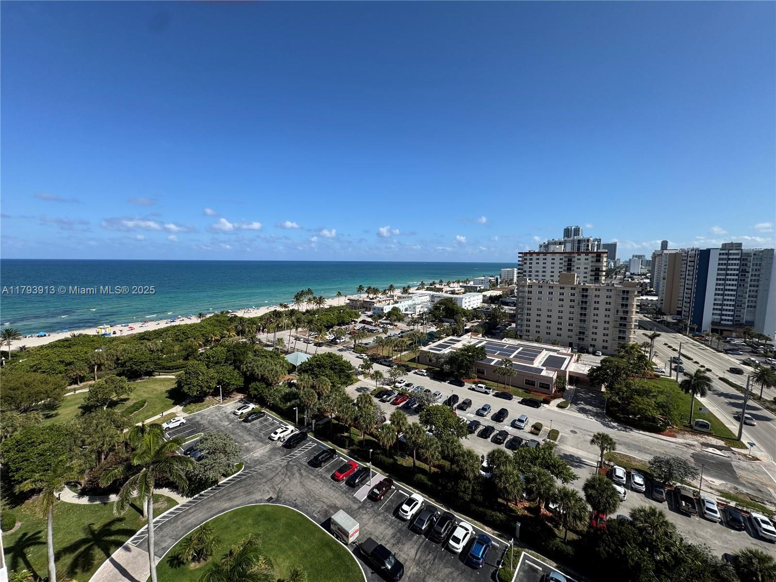 SUMMIT CONDO - Residential